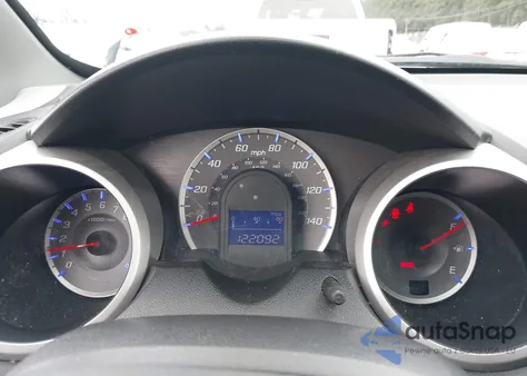 2010 Honda Fit Sport z USA, uszkodzony, nr VIN JHMGE8H41AC001016